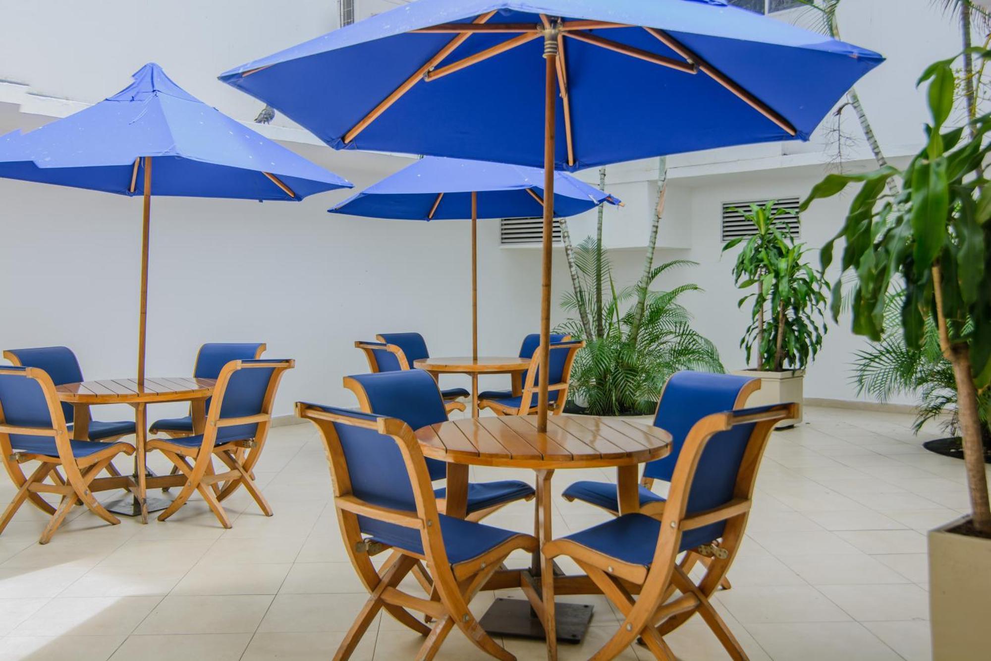 Hotel Neiva Plaza Zewnętrze zdjęcie