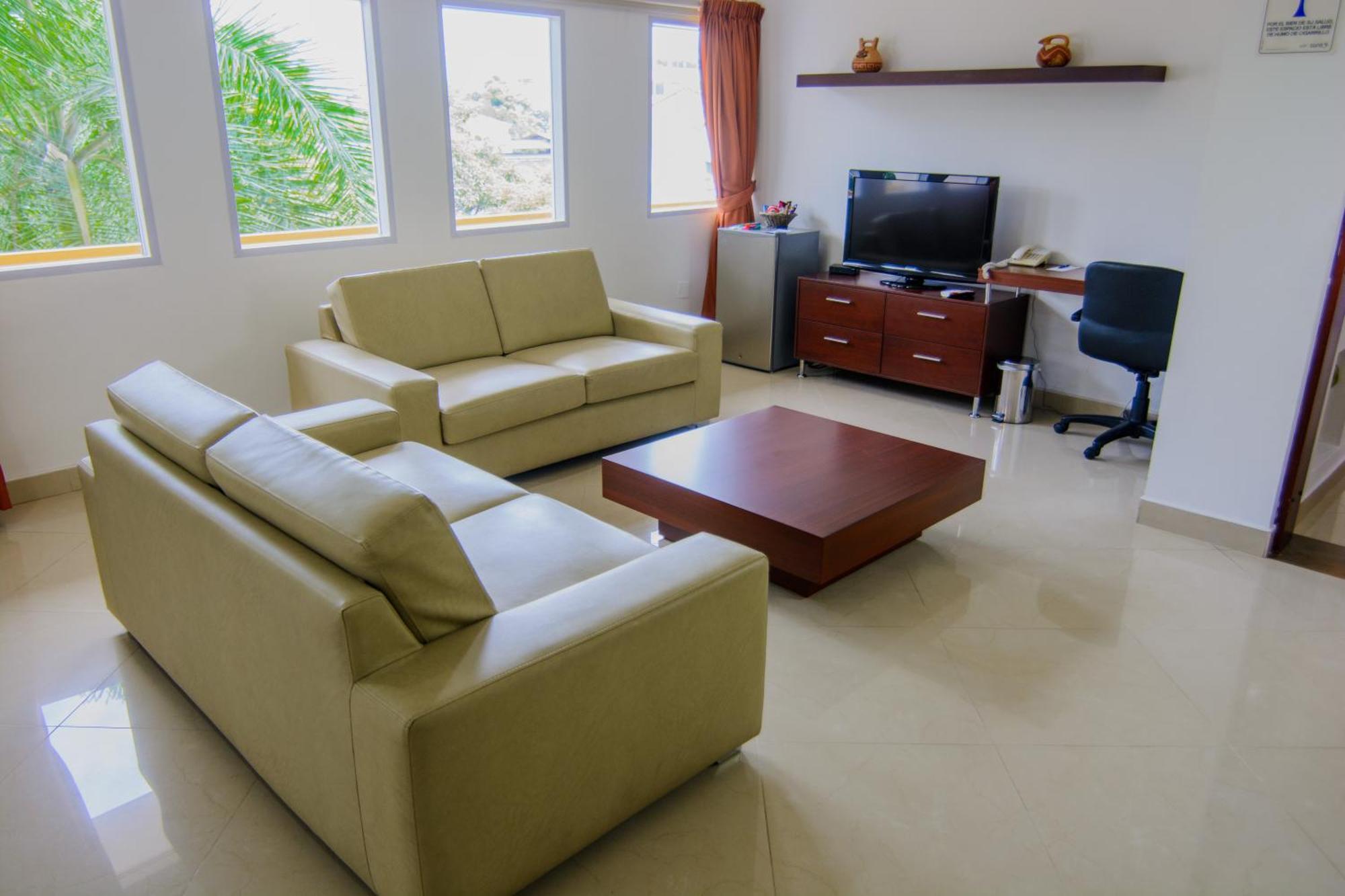 Hotel Neiva Plaza Zewnętrze zdjęcie